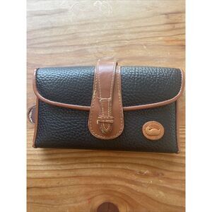 Dooney & Bourke Genuine Leather Continental Clutch Wallet Black Pebbled Snap